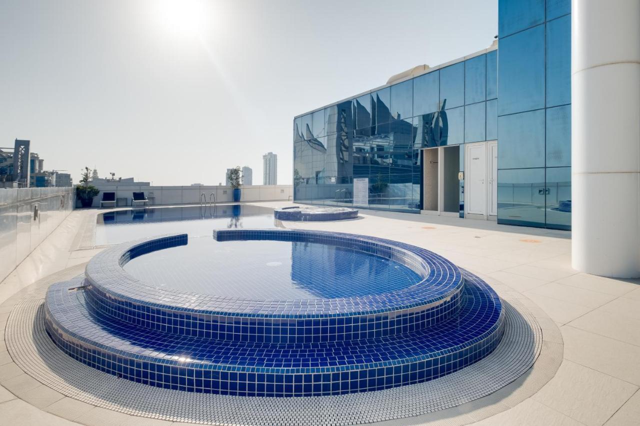 Luxury Apt - Rooftop Pool - City View Dubai Luaran gambar